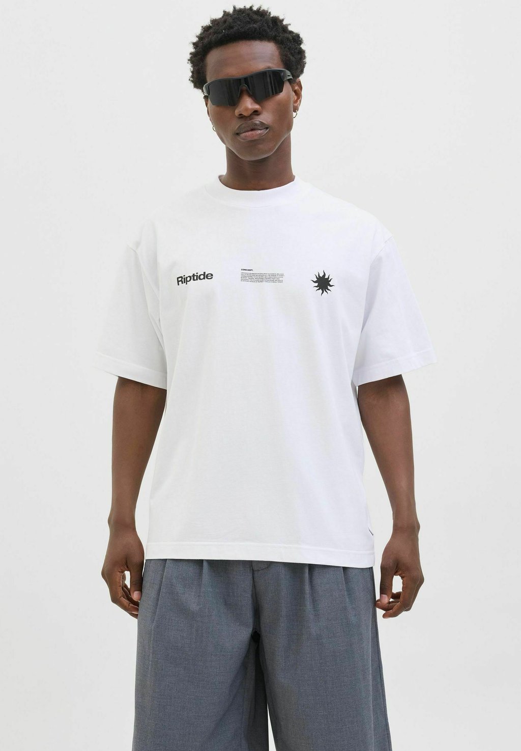 Рубашка с принтом RUNDHALSAUSSCHNITT Jack & Jones, кремовый
Рубашка с принтом RUNDHALSAUSSCHNITT Jack & Jones, кремовый