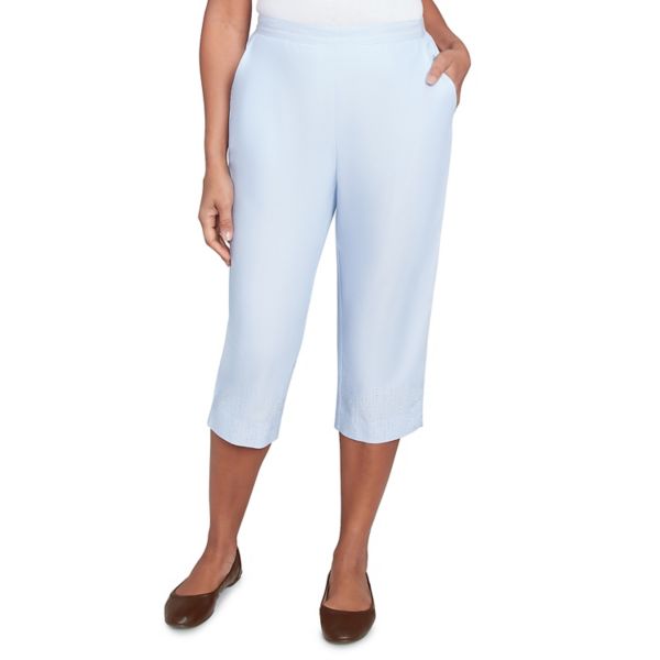 Утепленные брюки-капри с вышивкой Petite Alfred Dunner, цвет skyblue
Утепленные брюки-капри с вышивкой Petite Alfred Dunner, цвет skyblue