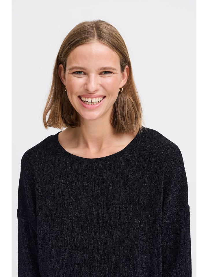 B. young Топ BYSHILOH LS TOP - JERSEY Loose fit in Navy Blazer Mix
B. young Топ BYSHILOH LS TOP - JERSEY Loose fit in Navy Blazer Mix