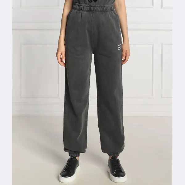 Спортивные брюки ньола стандартного кроя Hugo, черный
Спортивные брюки ньола стандартного кроя Hugo, черный