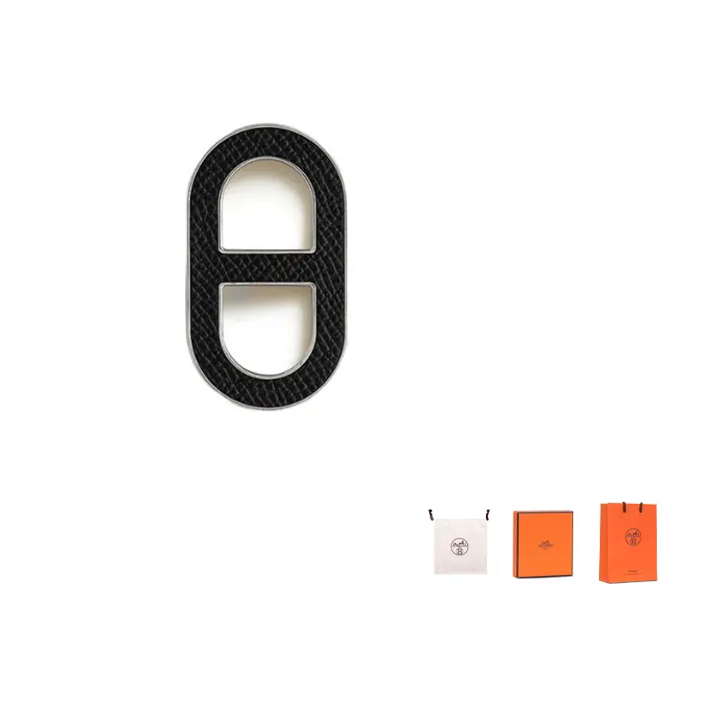 HERMES Брошь из телячьей кожи унисекс черная
HERMES Брошь из телячьей кожи унисекс черная