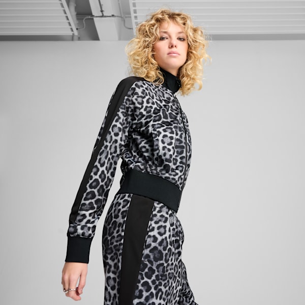 Женская спортивная куртка с анималистичным принтом T7 Leopard Luxe Puma, черный
Женская спортивная куртка с анималистичным принтом T7 Leopard Luxe Puma, черный