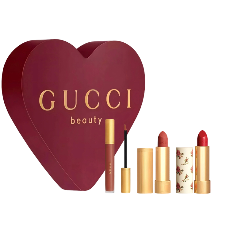 Набор для макияжа Pleuche Box Limited Edition Cloud Mist с лёгкой растушёвкой и стойким матово-сияющим финишем 6,5 мл+3,5 г+3,5 г GUCCI, three-piece set: cloud mist liquid lipstick #505+silk lip balm #25+velvet lip balm #217
Набор для макияжа Pleuche Box Limited Edition Cloud Mist с лёгкой растушёвкой и стойким матово-сияющим финишем 6,5 мл+3,5 г+3,5 г GUCCI, three-piece set: cloud mist liquid lipstick #505+silk lip balm #25+velvet lip balm #217