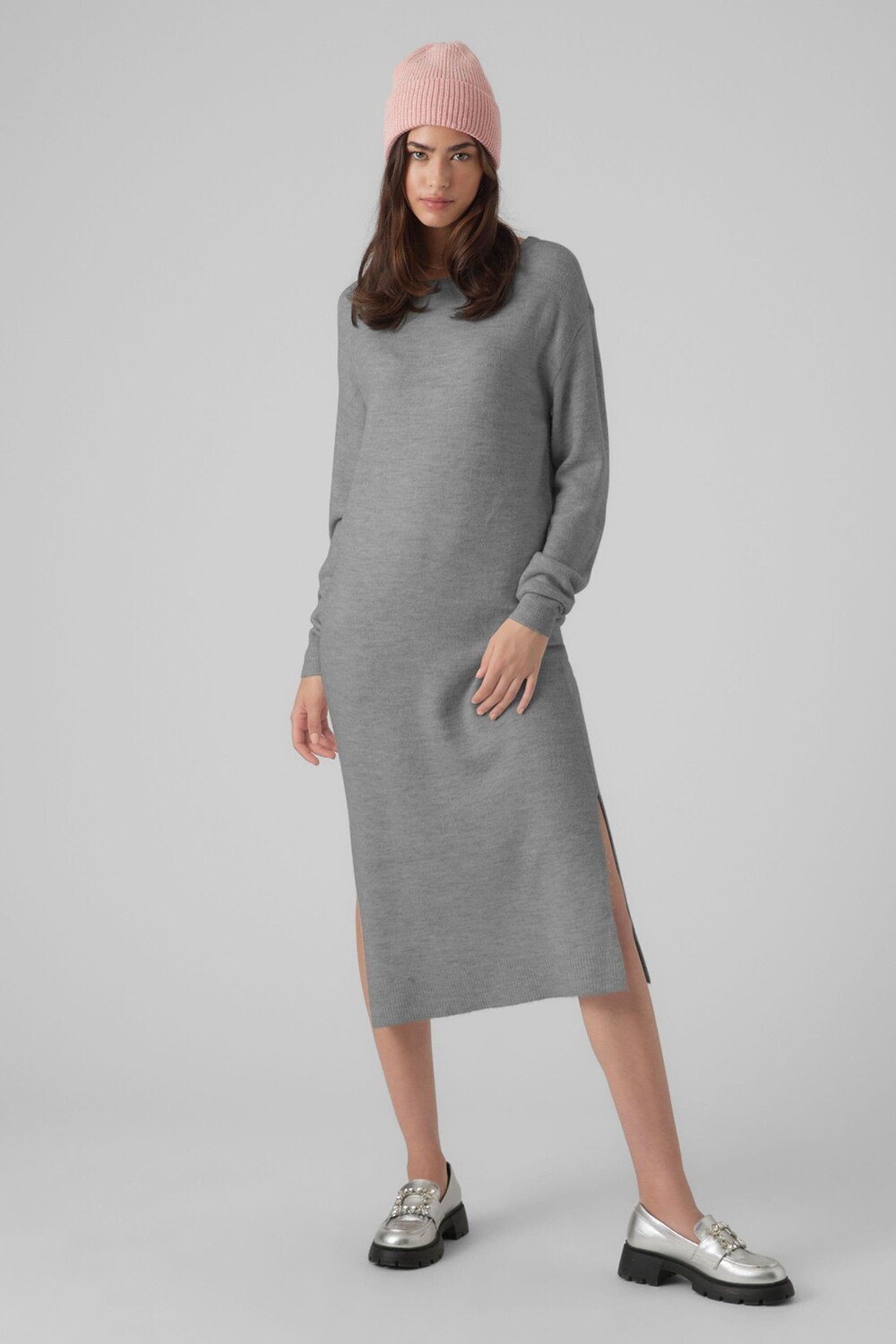 Трикотажное платье миди с круглым вырезом и разрезом сбоку Vero Moda, серый
Трикотажное платье миди с круглым вырезом и разрезом сбоку Vero Moda, серый