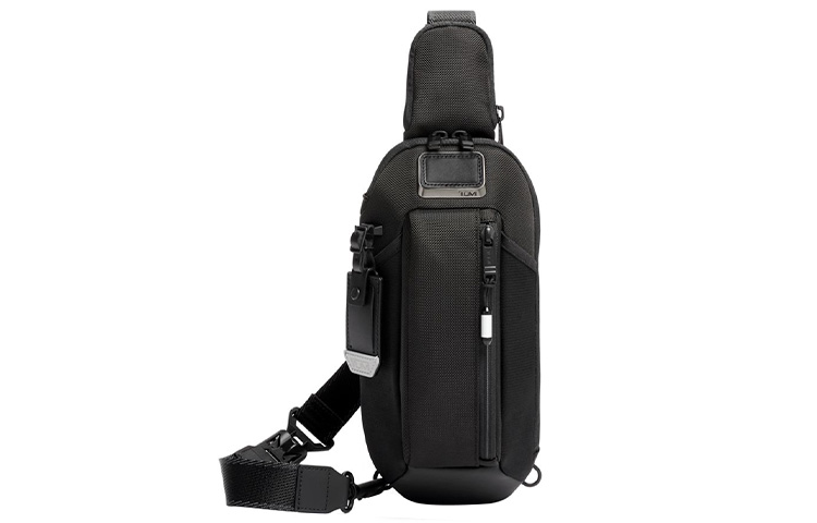 TUMI Нейлоновая сумка-мессенджер большая мужская черная
TUMI Нейлоновая сумка-мессенджер большая мужская черная