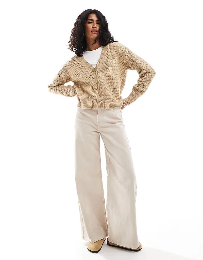 Фактурный кардиган бежевого цвета JJXX
Фактурный кардиган бежевого цвета JJXX