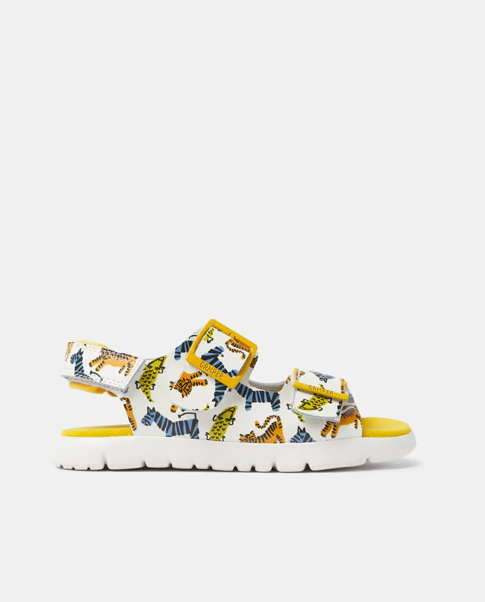 Детские кожаные сандалии с декоративными пряжками и анималистичным принтом цвета экрю Camper, цвет Crudo
Детские кожаные сандалии с декоративными пряжками и анималистичным принтом цвета экрю Camper, цвет Crudo