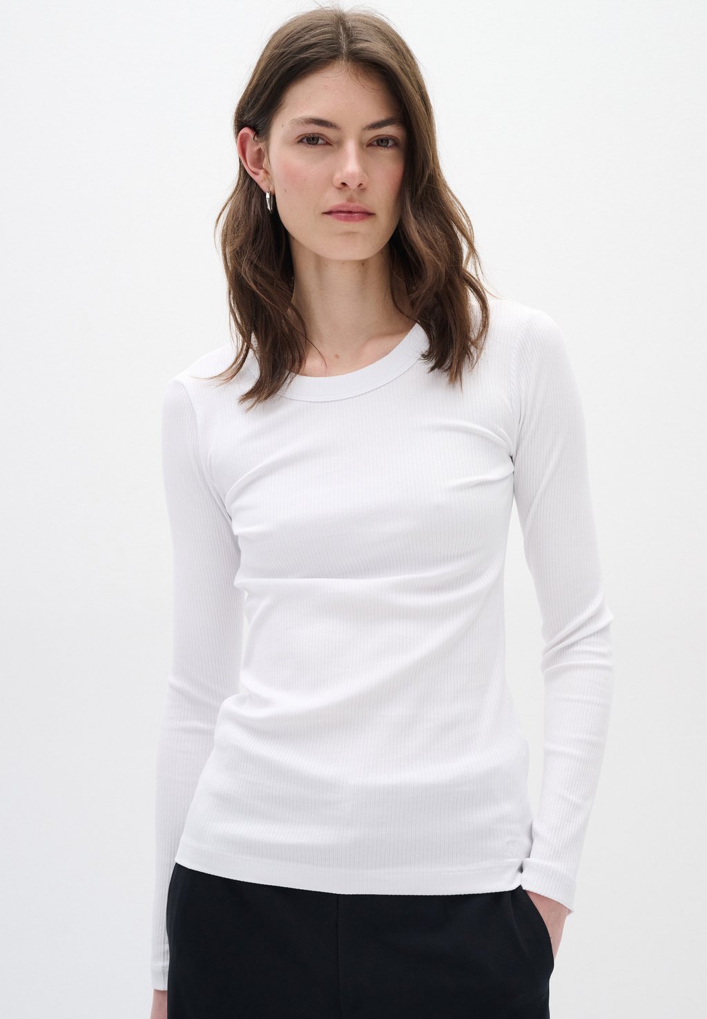 Топ с длинными рукавами DAGNA InWear, белый
Топ с длинными рукавами DAGNA InWear, белый