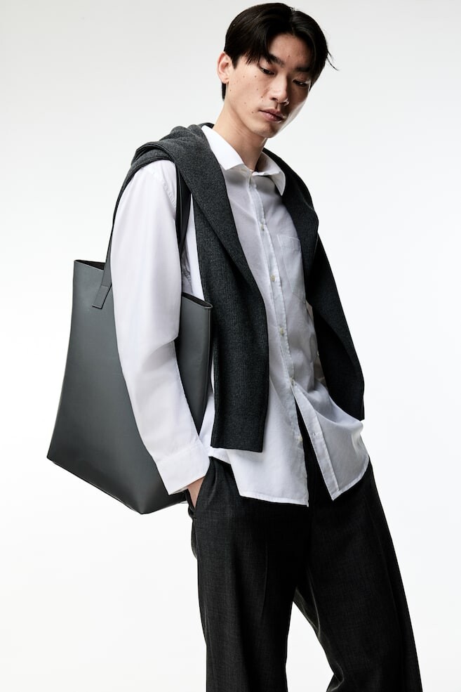 Рубашка стандартного кроя из смесового модала H&M, белый
Рубашка стандартного кроя из смесового модала H&M, белый