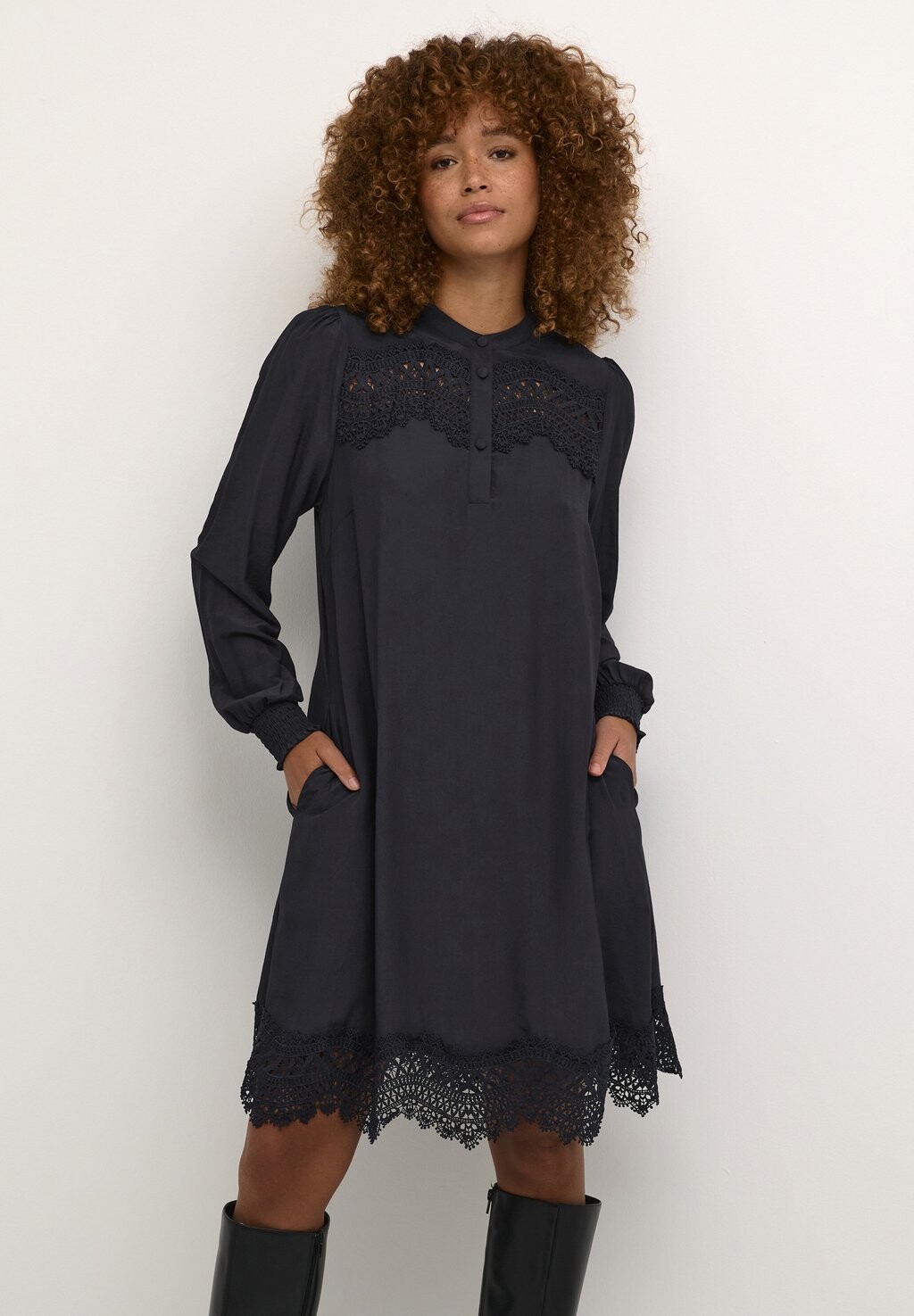 Повседневное платье TIFFANY Culture, цвет salute
Повседневное платье TIFFANY Culture, цвет salute