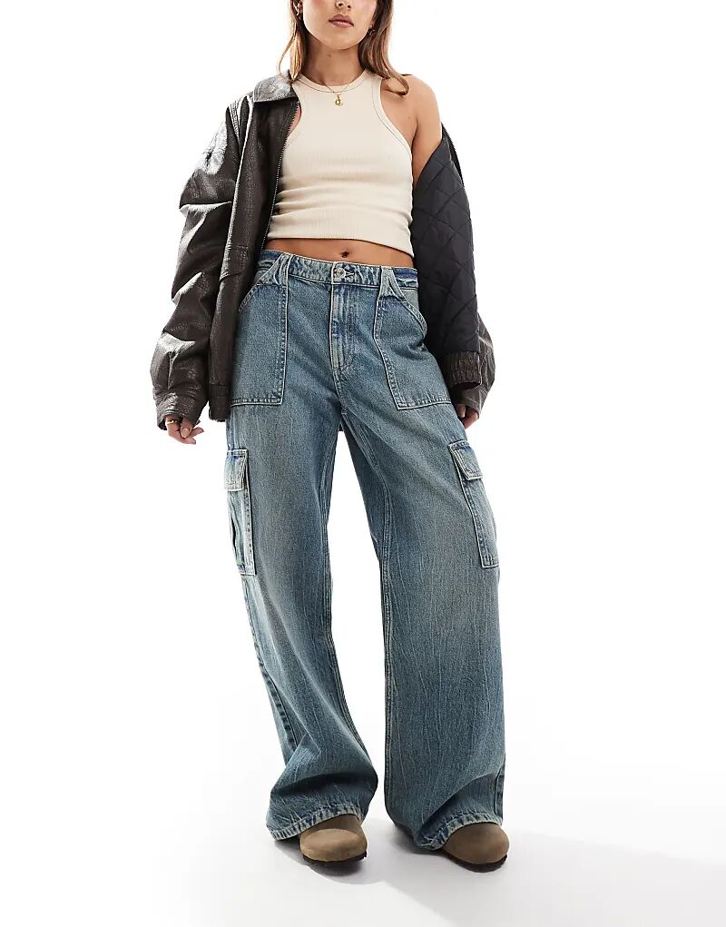 Свободные джинсы-карго средне-синего цвета Cotton:On
Свободные джинсы-карго средне-синего цвета Cotton:On