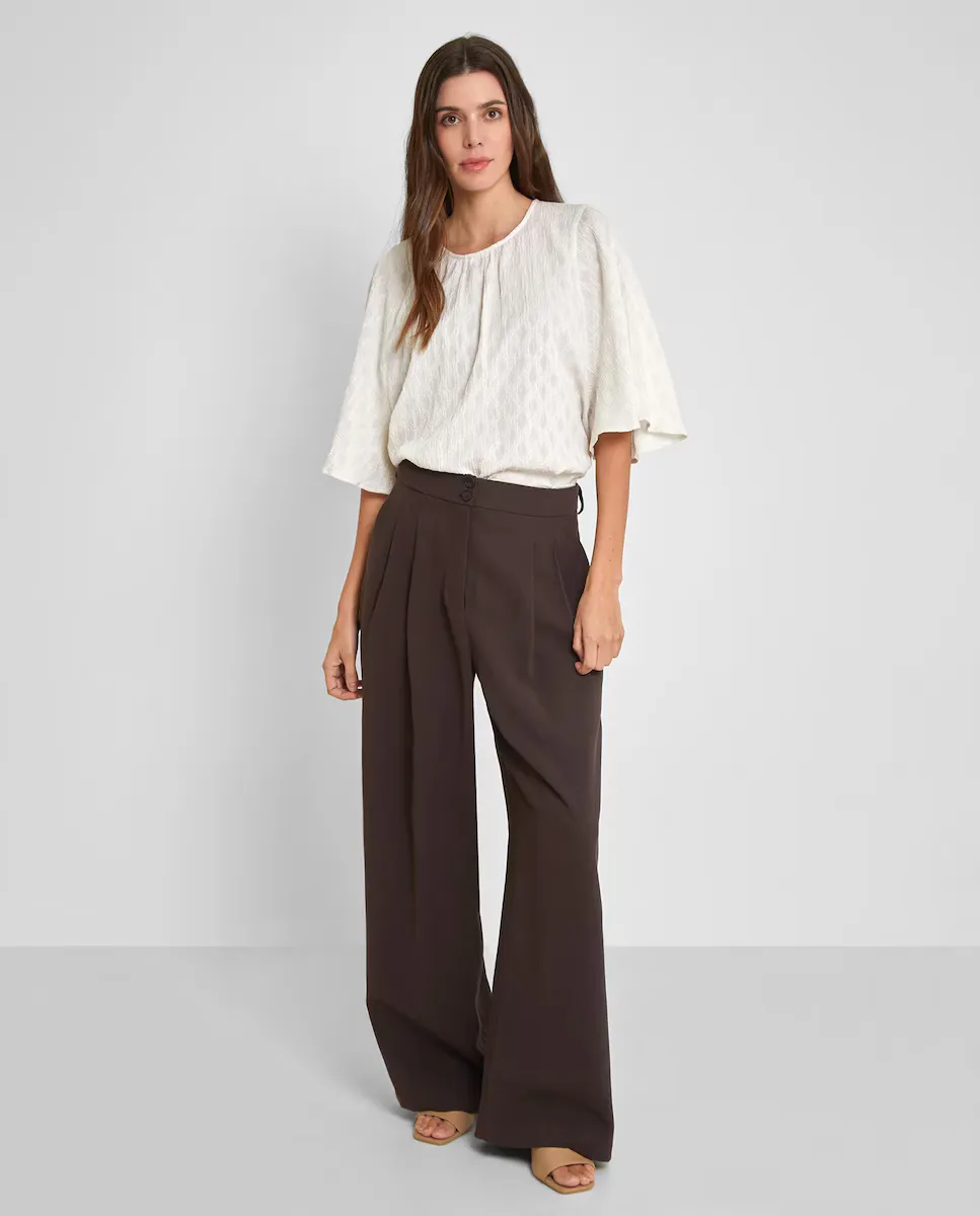 Женская блузка с короткими расклешенными рукавами Trucco, белый
Женская блузка с короткими расклешенными рукавами Trucco, белый