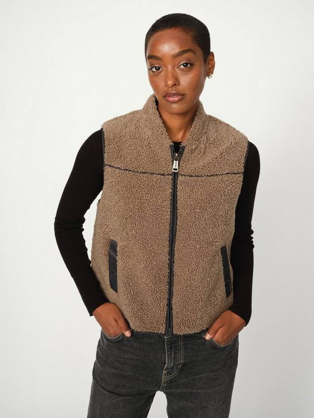 Жилет Rowe Teddy MOS MOSH, Light Brown
Жилет Rowe Teddy MOS MOSH, Light Brown