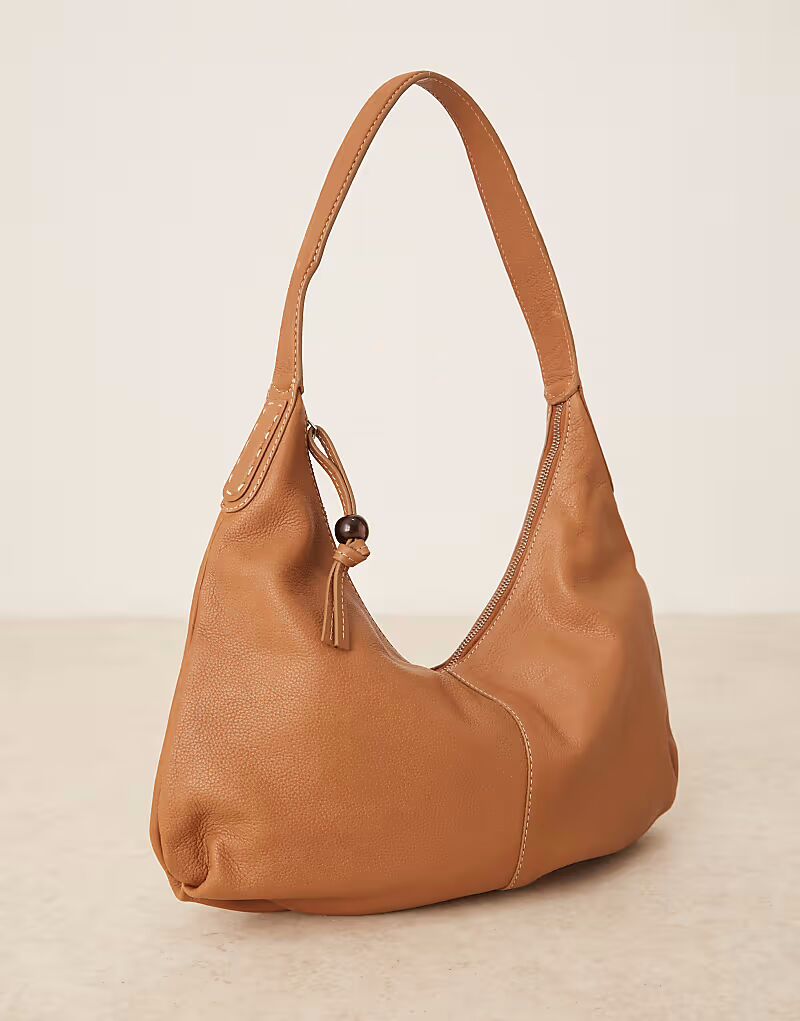 Светло-коричневая кожаная сумка через плечо Becksondergaard Gema 
Светло-коричневая кожаная сумка через плечо Becksondergaard Gema