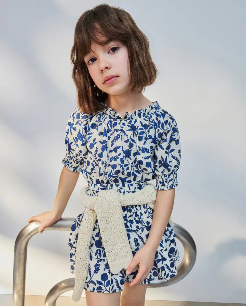 Блузка для девочки с коротким рукавом и резинкой на горловине Kids El Corte Inglés, синий
Блузка для девочки с коротким рукавом и резинкой на горловине Kids El Corte Inglés, синий