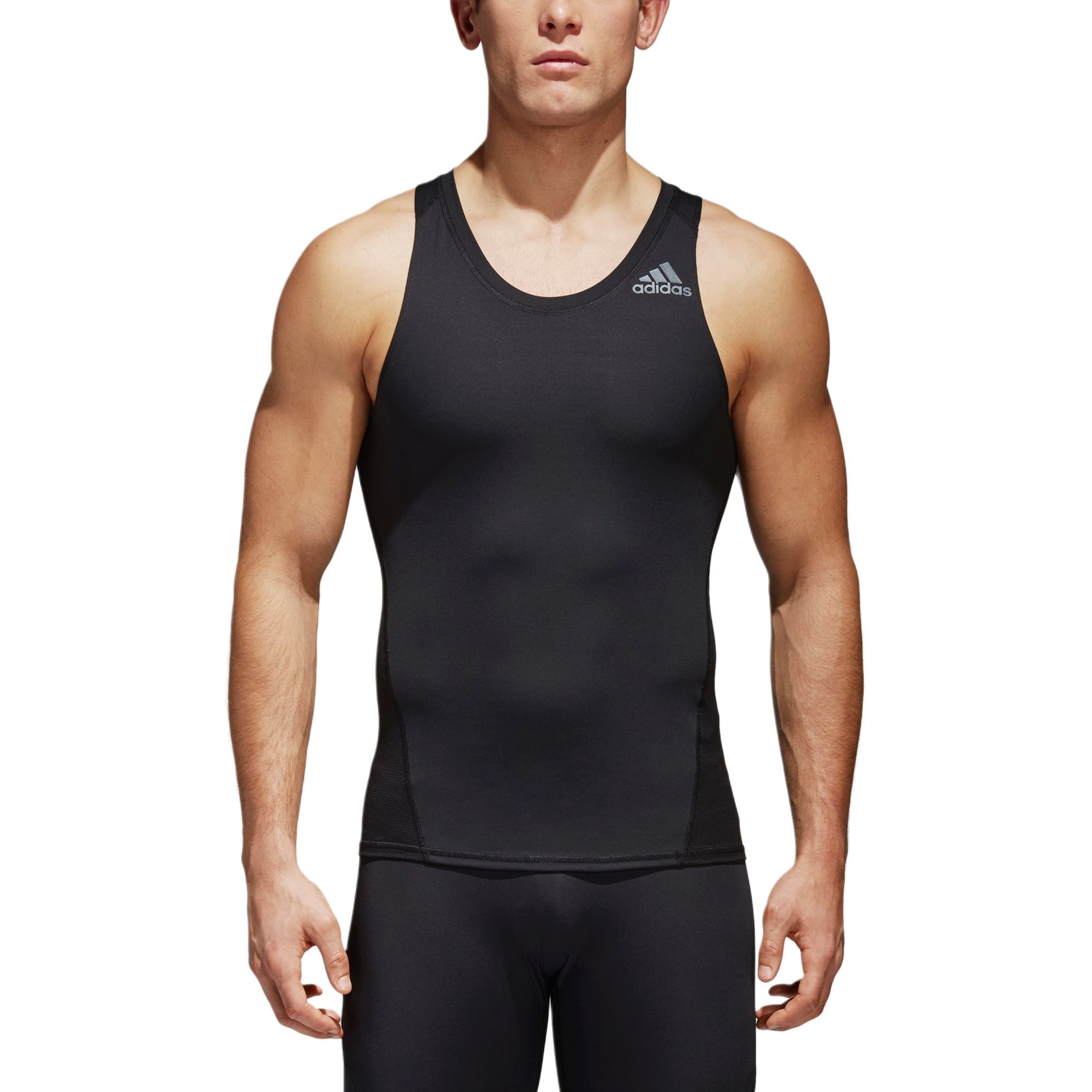 Футболка мужская черная Adidas
Футболка мужская черная Adidas