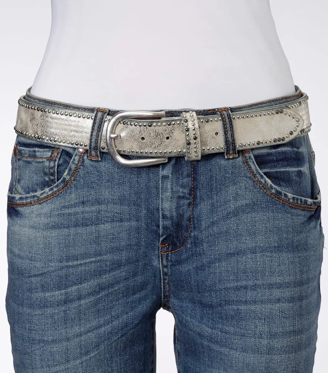 Кожаный ремень Heine, серебристый
Кожаный ремень Heine, серебристый