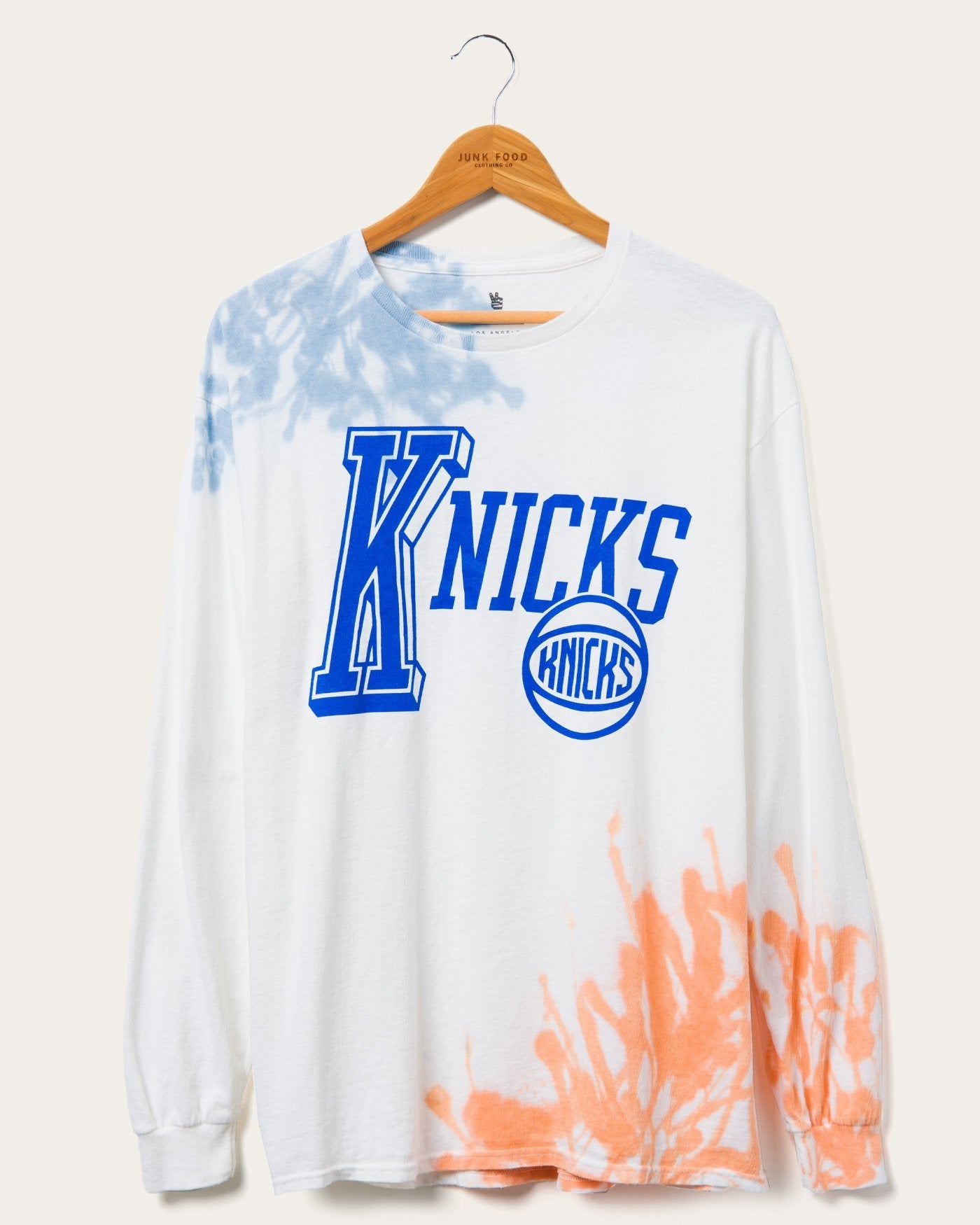Футболка с длинным рукавом NBA New York Knicks Tie Dye с блошиного рынка Junk Food Clothing, цвет liberty/orange
Футболка с длинным рукавом NBA New York Knicks Tie Dye с блошиного рынка Junk Food Clothing, цвет liberty/orange