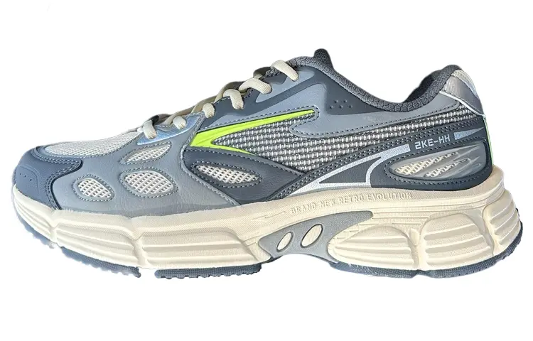 Мужские кроссовки Lifestyle с низким верхом, серый/бежевая Erke
Мужские кроссовки Lifestyle с низким верхом, серый/бежевая Erke