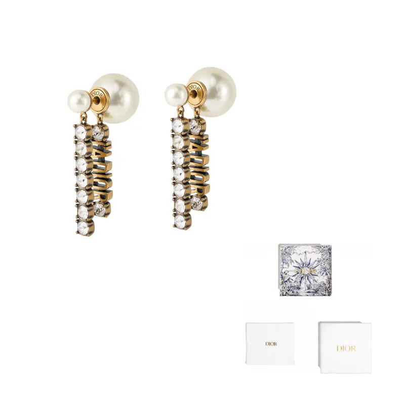 Dior Женские серьги
Dior Женские серьги