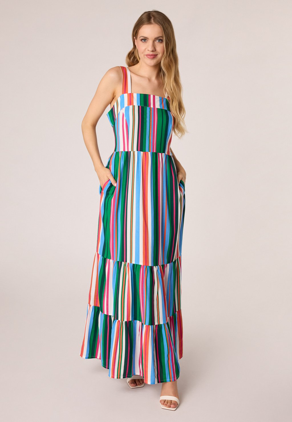 Платье макси QUIOSQUE, мультиколор
Платье макси QUIOSQUE, мультиколор