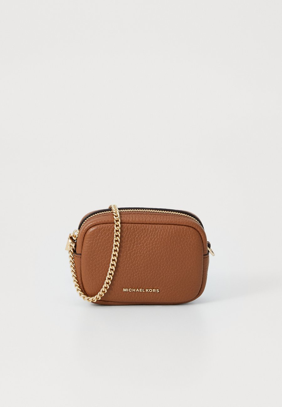 Кошелек MICHAEL Michael Kors BRYANT XS CHAIN CHARM, Luggage/Light Brown
Кошелек MICHAEL Michael Kors BRYANT XS CHAIN CHARM, Luggage/Light Brown
