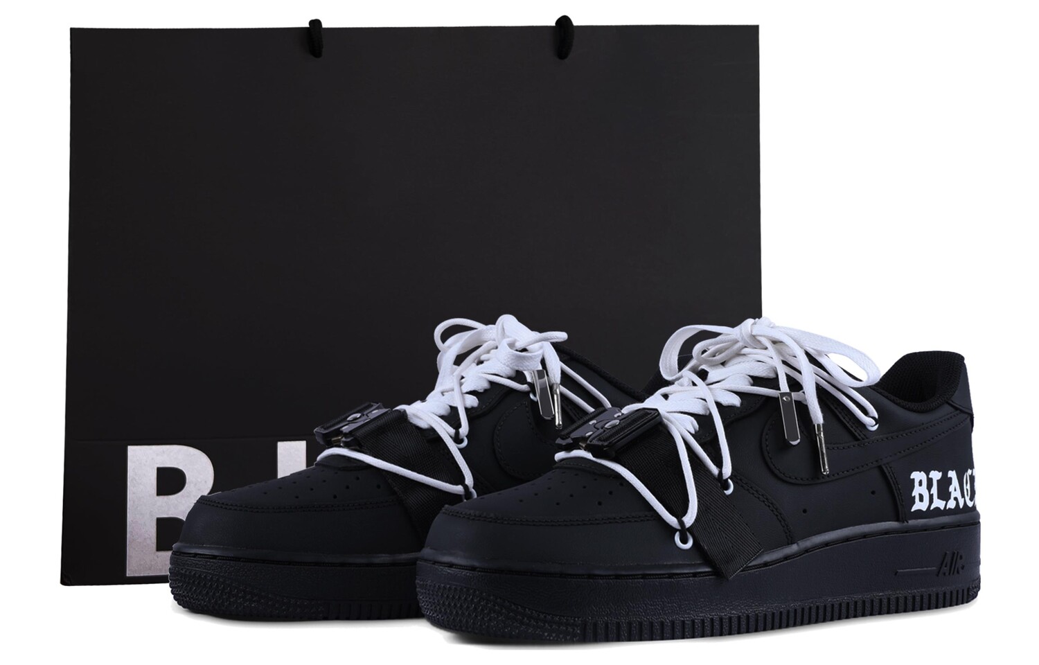 Мужские кроссовки для скейтбординга Nike Air Force 1, Black
Мужские кроссовки для скейтбординга Nike Air Force 1, Black