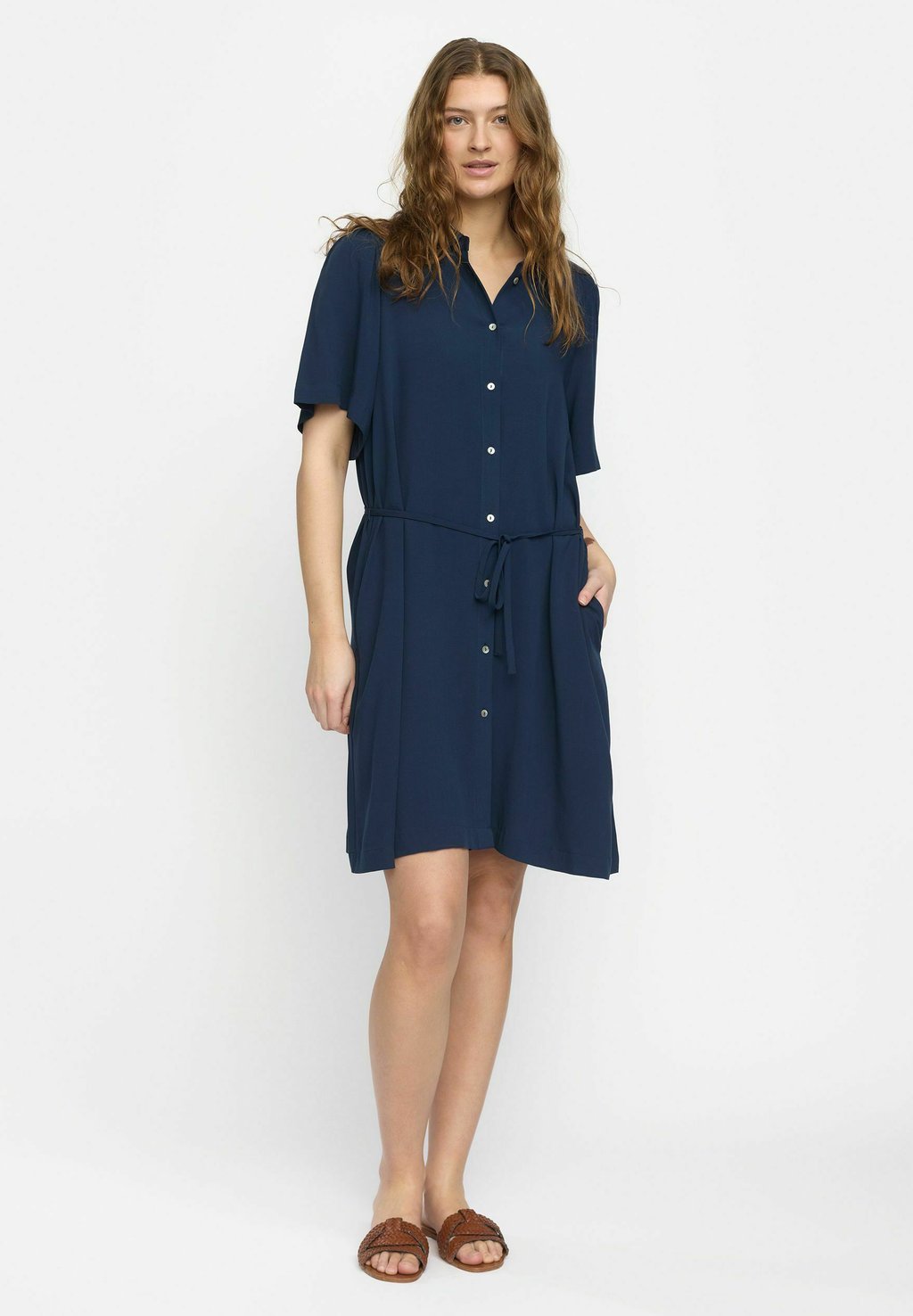 Платье-рубашка ALBERTA Soft Rebels, темно-синий
Платье-рубашка ALBERTA Soft Rebels, темно-синий