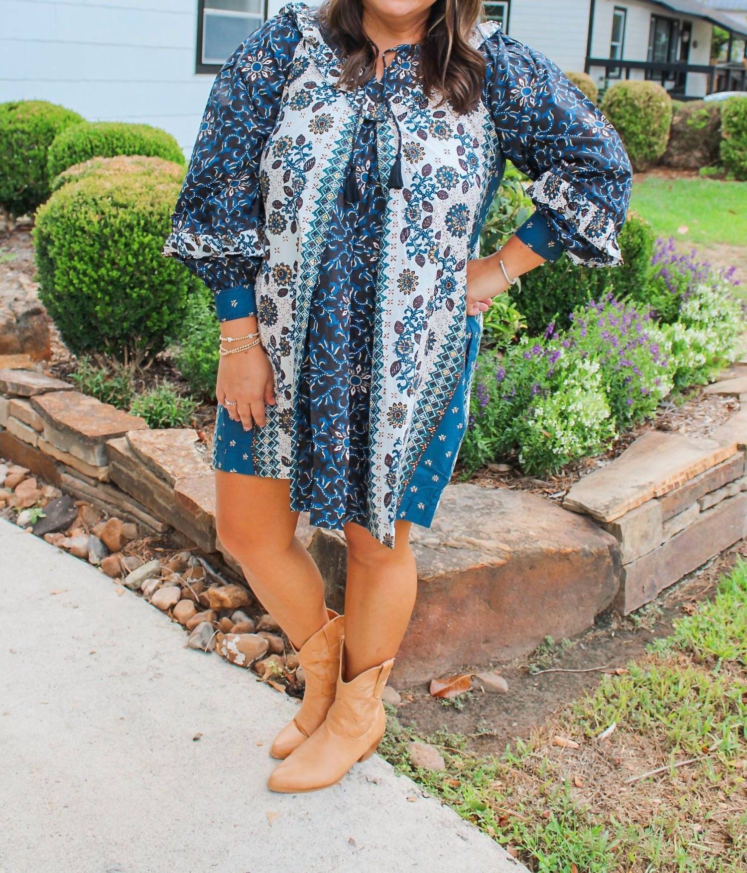 Мини-платье Yalena синего цвета Cleobella
Мини-платье Yalena синего цвета Cleobella