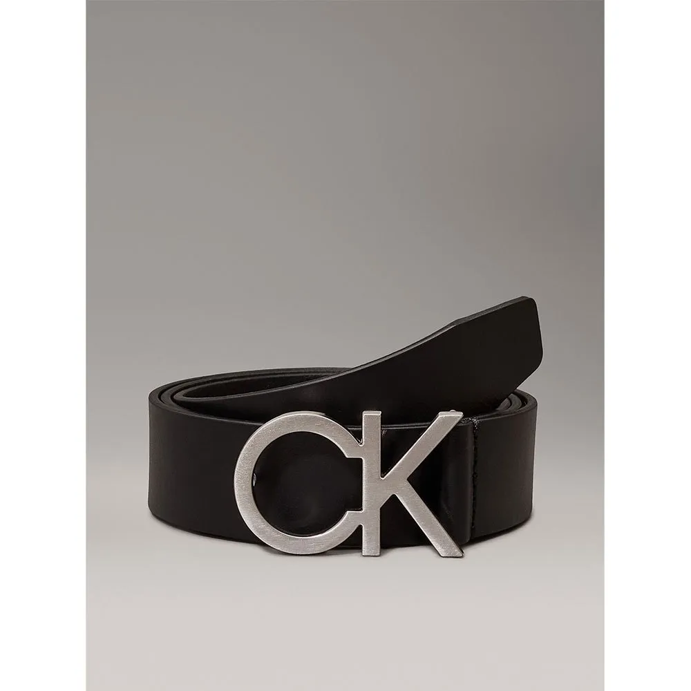Ремень Calvin Klein K50K506849, черный
Ремень Calvin Klein K50K506849, черный