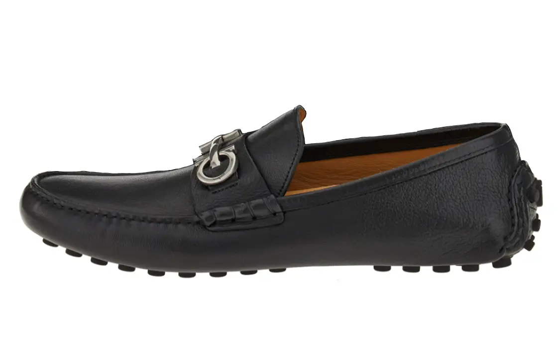 Salvatore Ferragamo Grazioso Лоферы с металлическим логотипом
Salvatore Ferragamo Grazioso Лоферы с металлическим логотипом