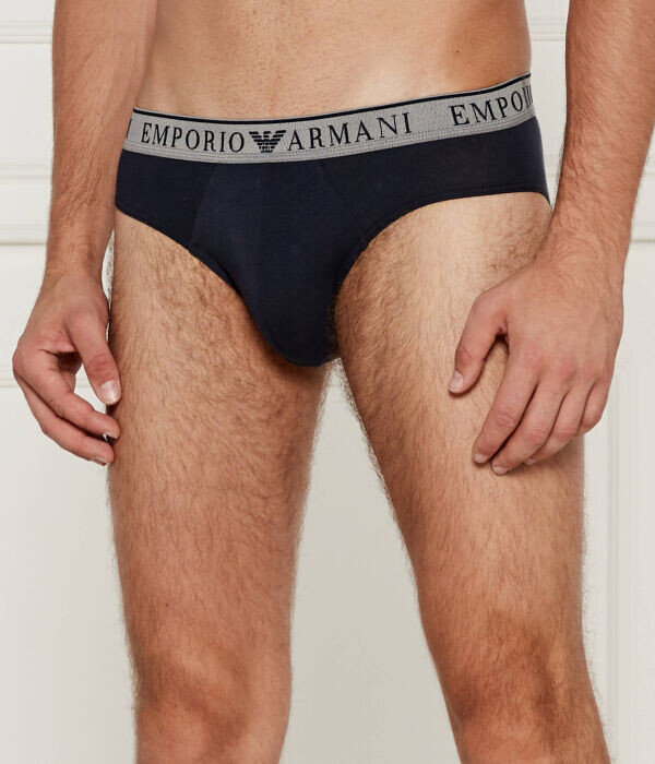Комплект трусов Emporio Armani с логотипом, 2 пары
Комплект трусов Emporio Armani с логотипом, 2 пары