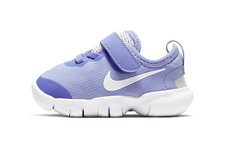 Кроссовки для малышей Nike Free Rn 5.0 TD
Кроссовки для малышей Nike Free Rn 5.0 TD