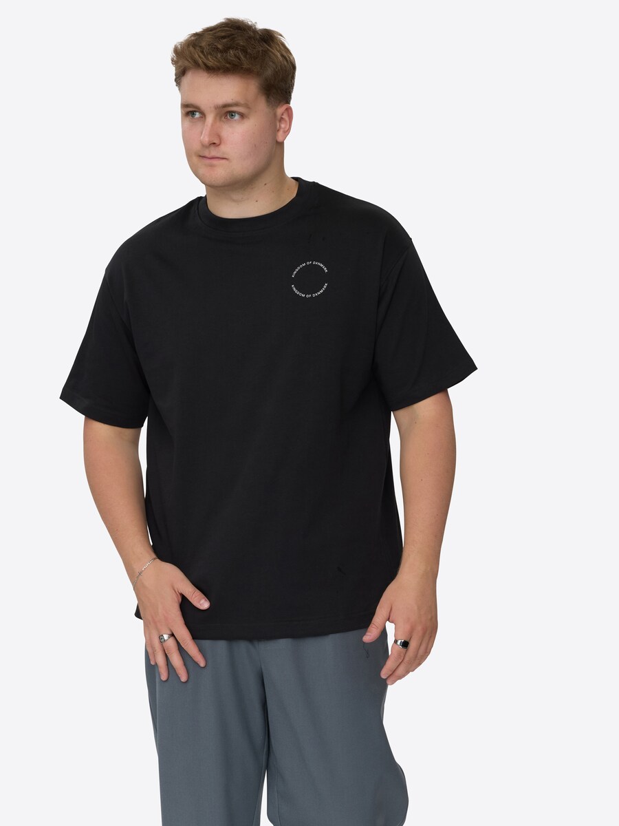 Джерси Dxnmxrk Gabrian, черный
Джерси Dxnmxrk Gabrian, черный