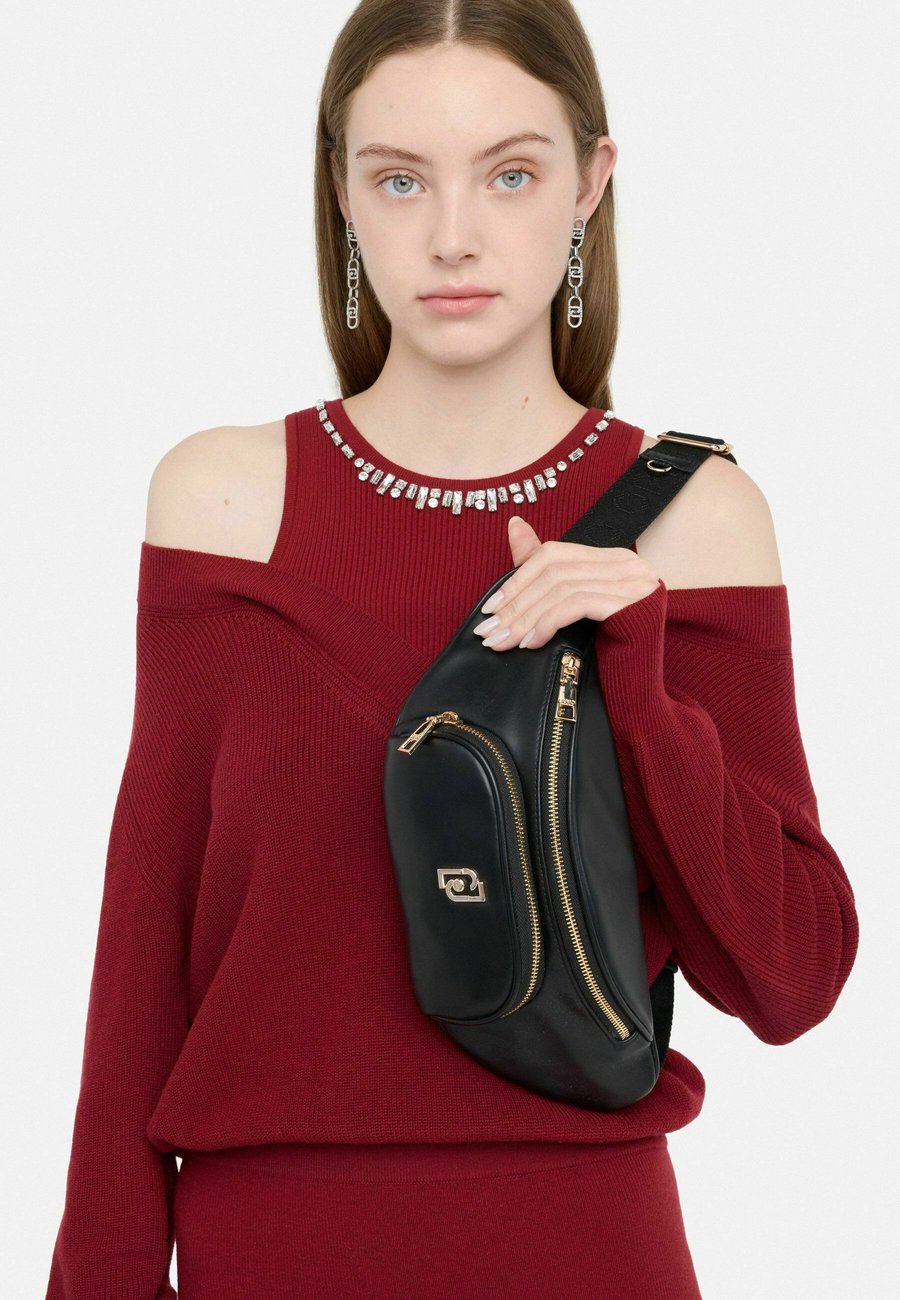 Сумка кросс-боди LIU JO Cross body bag, Black
Сумка кросс-боди LIU JO Cross body bag, Black