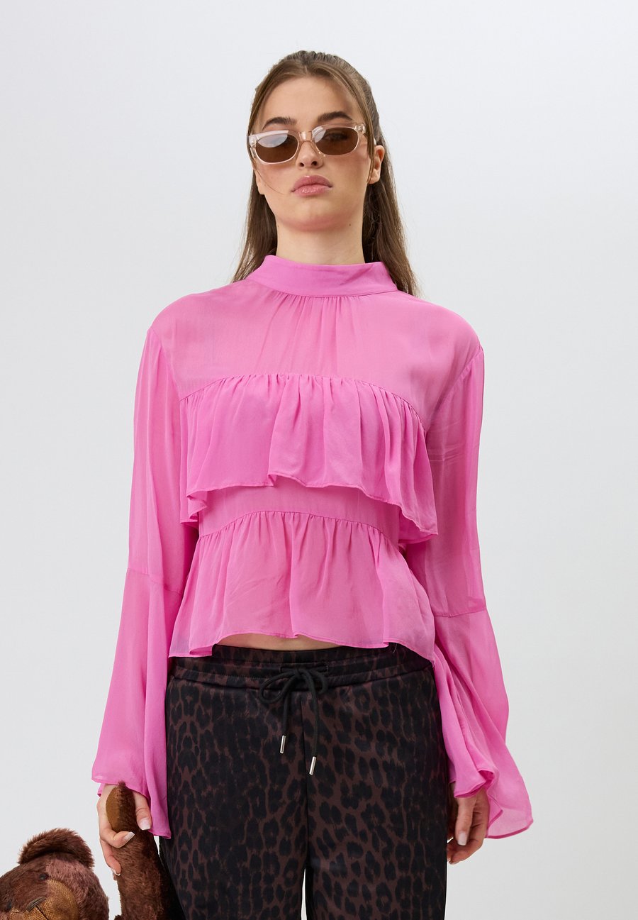 Блуза OH APRIL Blouse, Candy/Light Pink
Блуза OH APRIL Blouse, Candy/Light Pink