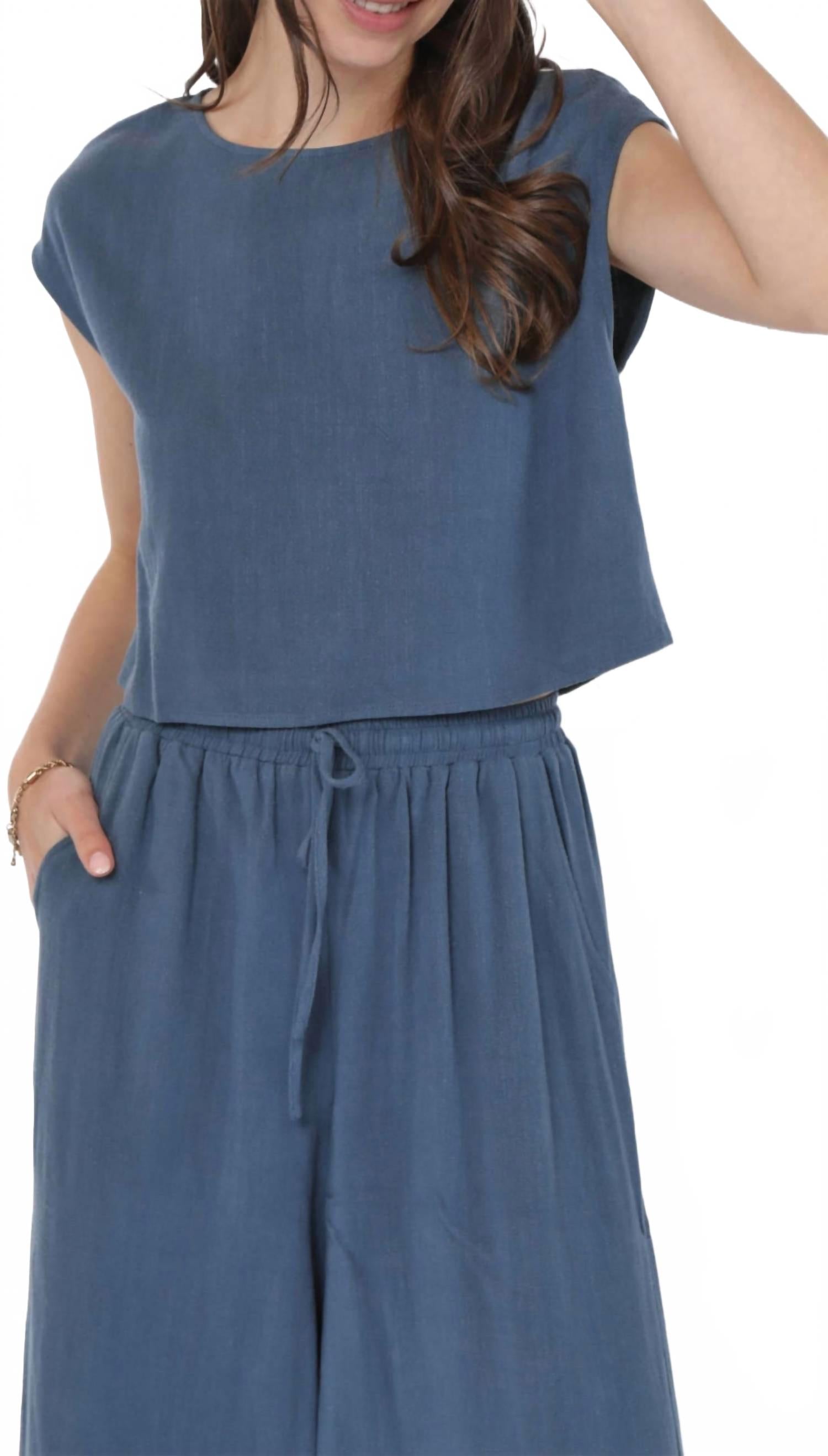 Sadie & Sage Топ из смесовой льняной ткани цвета индиго
Sadie & Sage Топ из смесовой льняной ткани цвета индиго