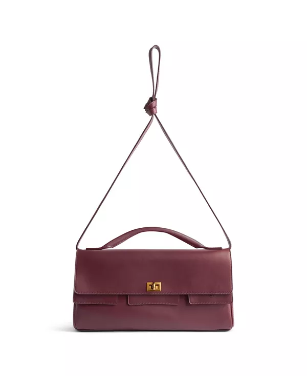 Небольшой клатч Bel Air на ремешке Balenciaga, красный
Небольшой клатч Bel Air на ремешке Balenciaga, красный