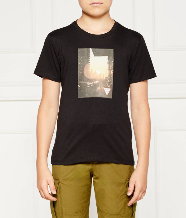 Футболки Regular fit Guess, черный
Футболки Regular fit Guess, черный