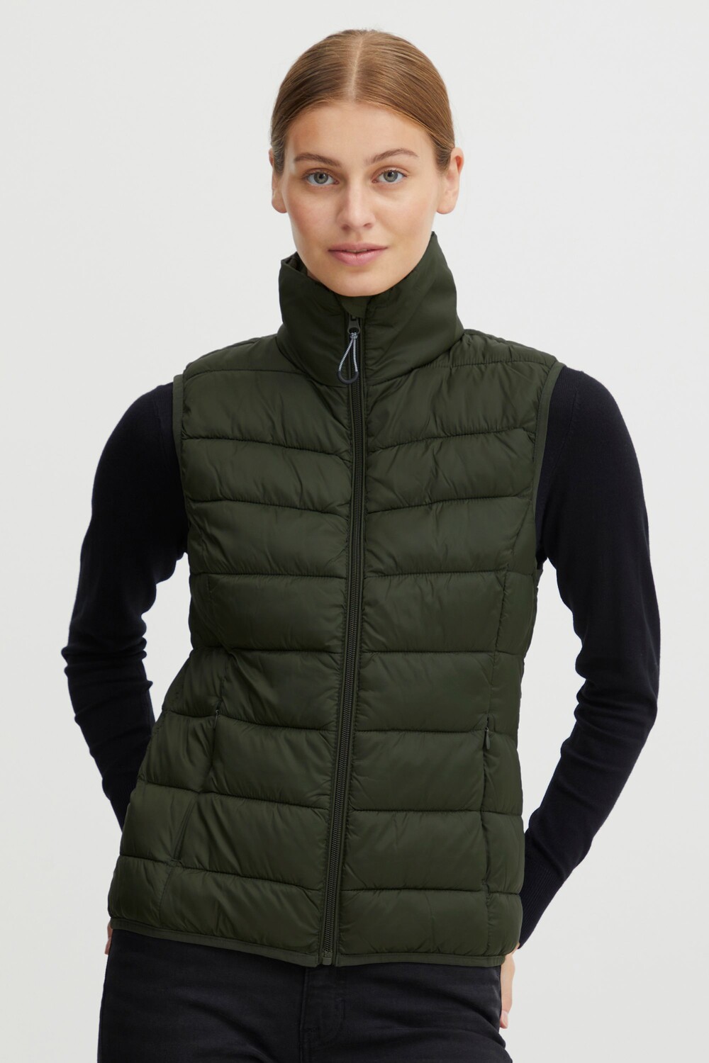 Утепленный жилет Oxmo, зеленый
Утепленный жилет Oxmo, зеленый