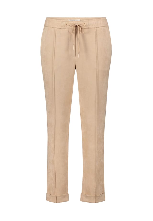 Брюки длиной 7/8 Betty & Co, цвет 1098 soft nature
Брюки длиной 7/8 Betty & Co, цвет 1098 soft nature