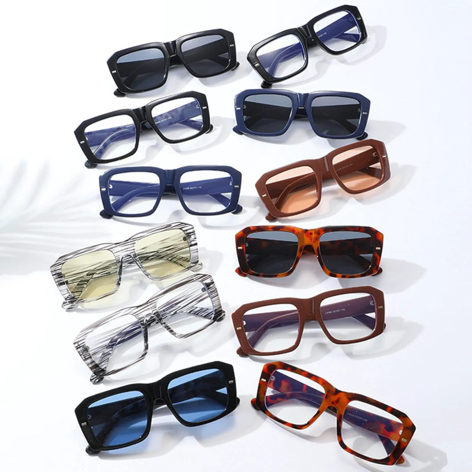 Модные женские солнцезащитные очки в винтажном стиле с заклепками, панк-стиль, мужские солнцезащитные очки с защитой от УФ-излучения UV400 TOIPASTN, Dark Blue Gray
Модные женские солнцезащитные очки в винтажном стиле с заклепками, панк-стиль, мужские солнцезащитные очки с защитой от УФ-излучения UV400 TOIPASTN, Dark Blue Gray