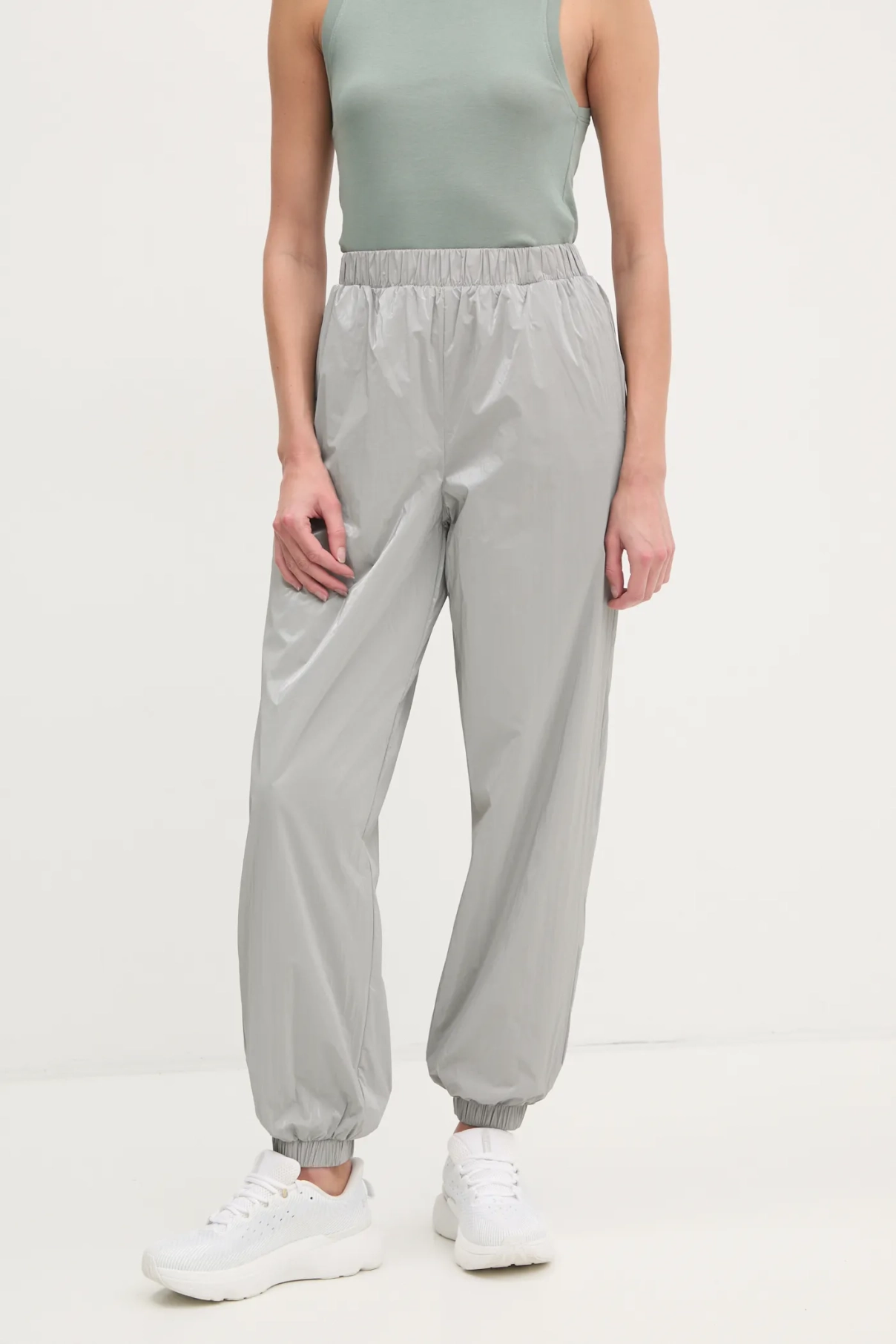 КРИС спортивные штаны Guess, серый
КРИС спортивные штаны Guess, серый