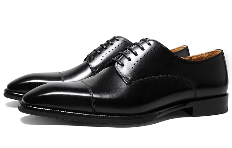 Туфли мужские низкие черный Thom Wills
Туфли мужские низкие черный Thom Wills