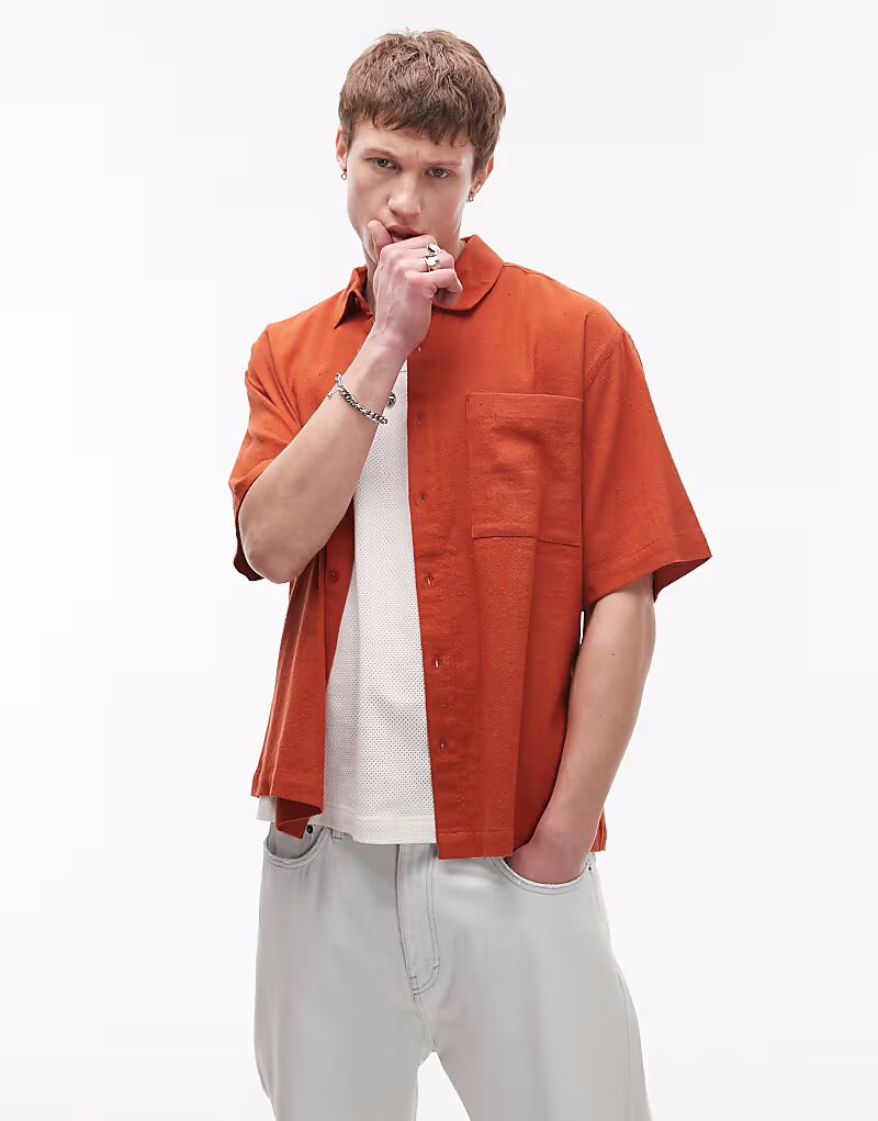 Текстурированная рубашка свободного кроя Topman с короткими рукавами цвета ржавчины
Текстурированная рубашка свободного кроя Topman с короткими рукавами цвета ржавчины