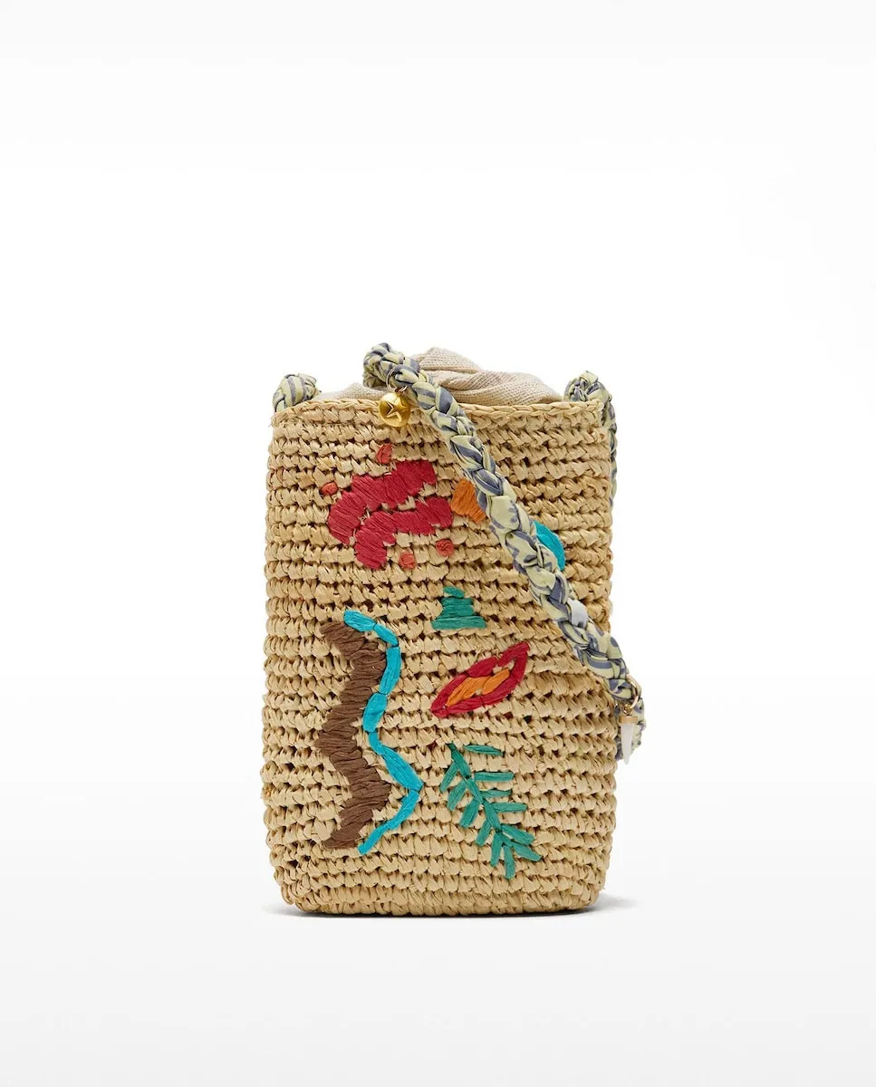 Сумка для телефона, трансформирующаяся в сумку через плечо, с эффектом рафии и регулируемой застежкой Parfois, бежевый 
Сумка для телефона, трансформирующаяся в сумку через плечо, с эффектом рафии и регулируемой застежкой Parfois, бежевый