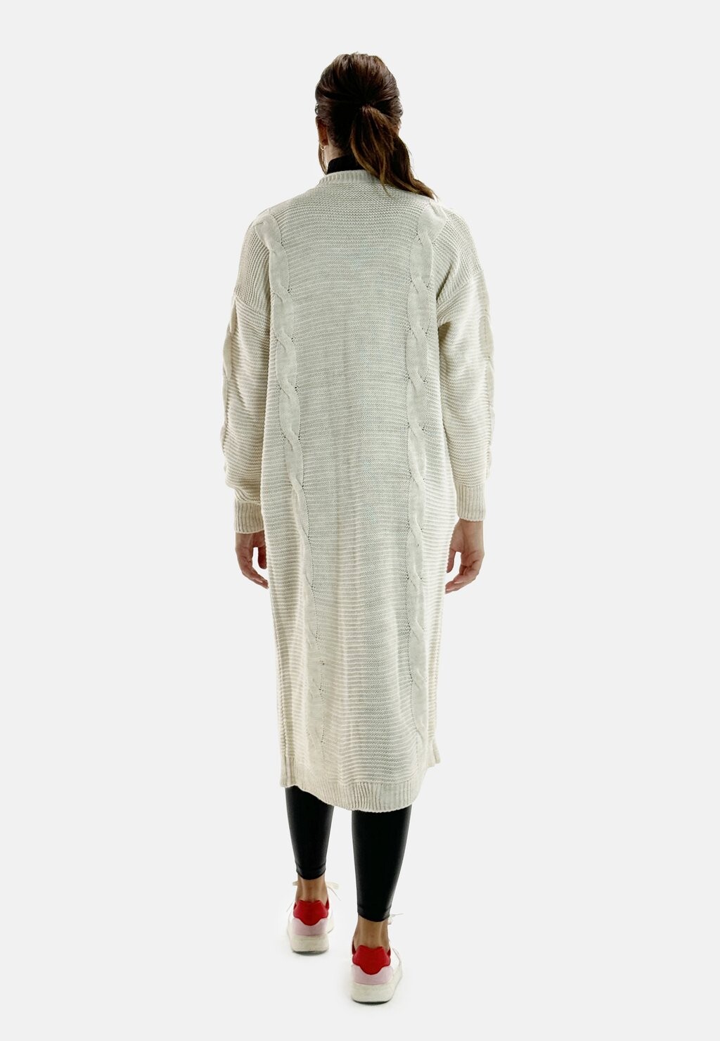 Кардиган Elara, бежевый
Кардиган Elara, бежевый