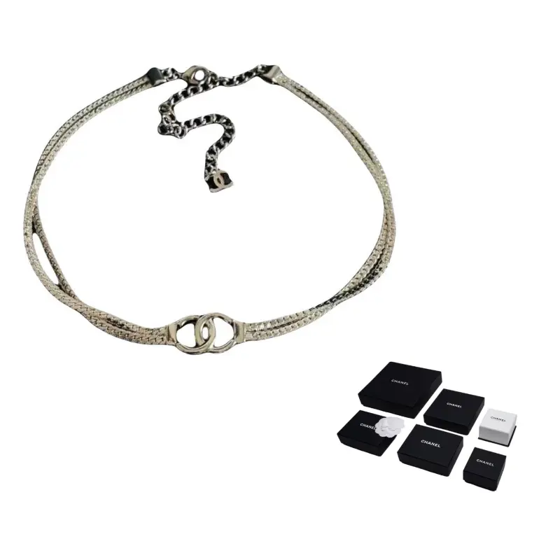 CHANEL 24b ожерелье унисекс silver
CHANEL 24b ожерелье унисекс silver