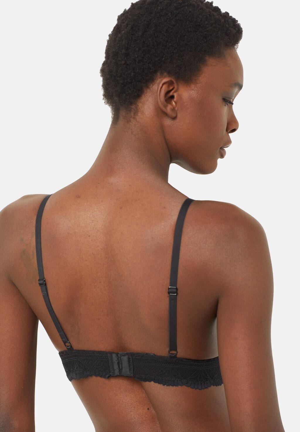 Треугольный бюстгальтер IDOLE WE Etam, черный
Треугольный бюстгальтер IDOLE WE Etam, черный