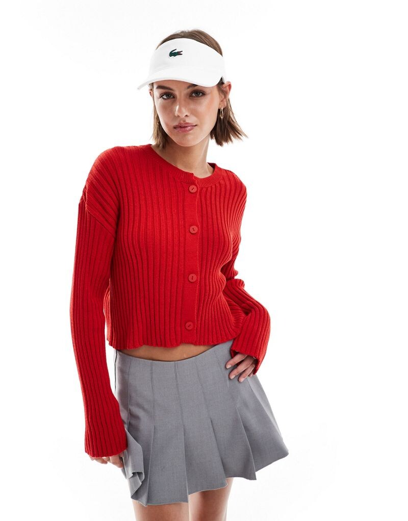ASOS DESIGN – красный кардиган на пуговицах из смесового хлопка с круглым вырезом
ASOS DESIGN – красный кардиган на пуговицах из смесового хлопка с круглым вырезом